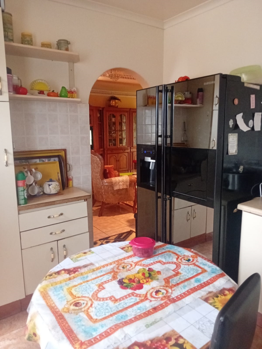 3 Bedroom Property for Sale in Kwa Nobuhle Eastern Cape
